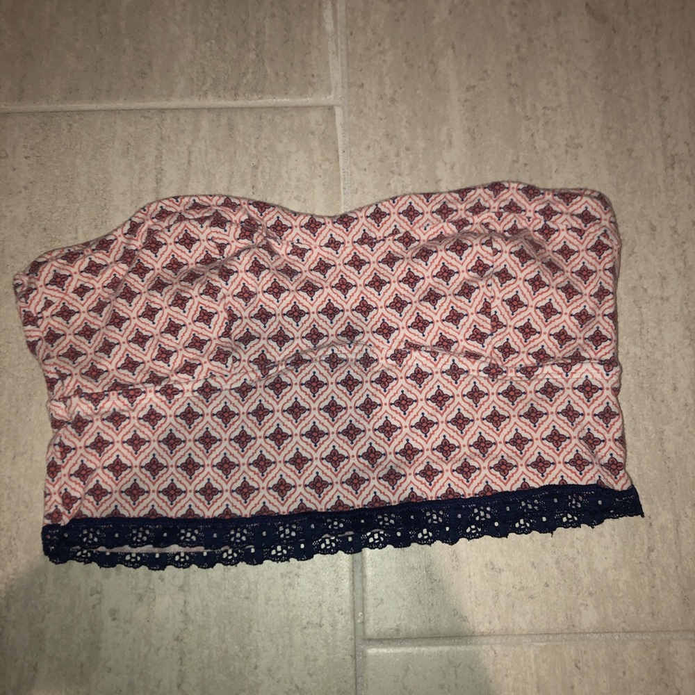 Clothes Bundle! - Picture 5 of 7